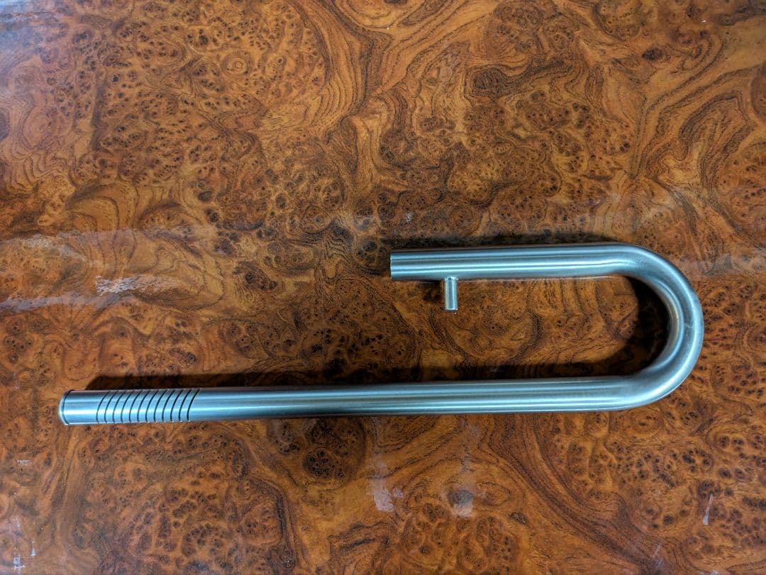 adaメタルパイプフローv-2