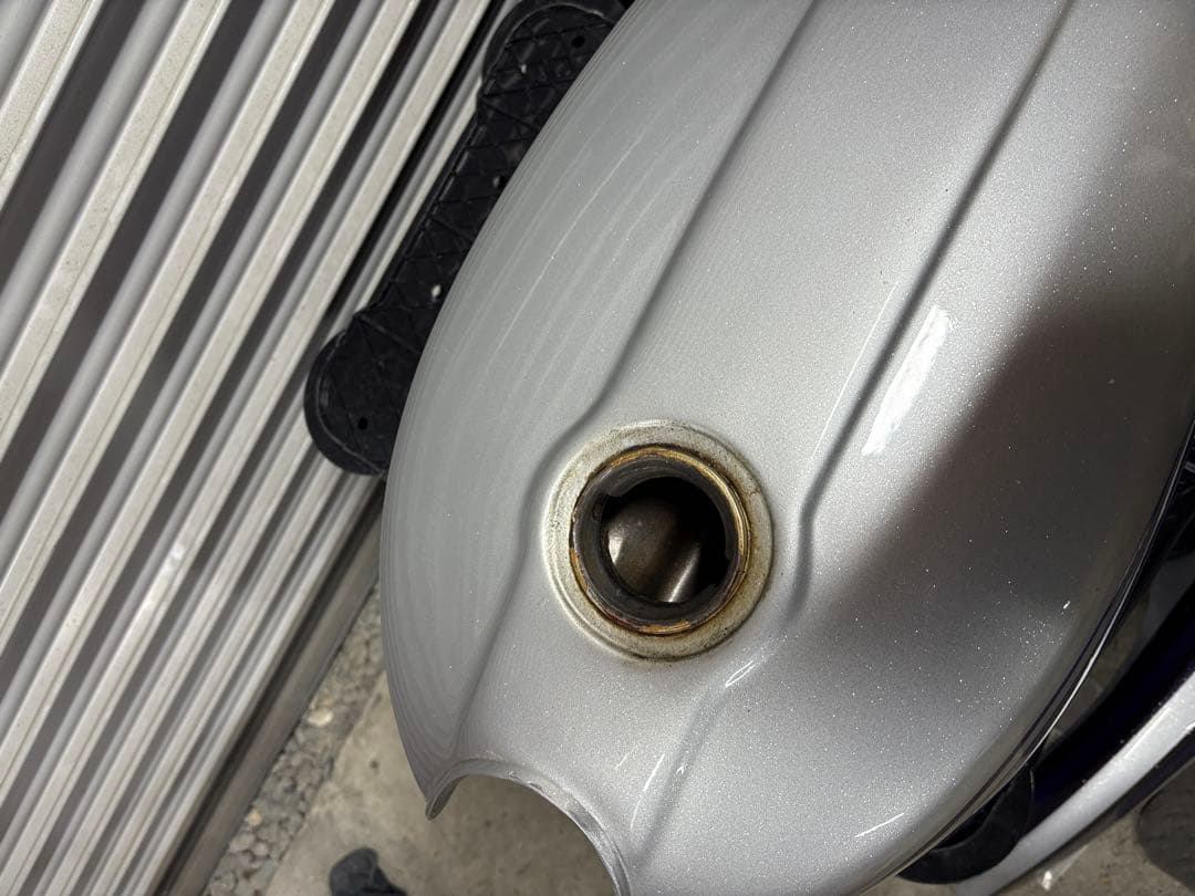 Suzuki gt380外装セット　b7タンク！