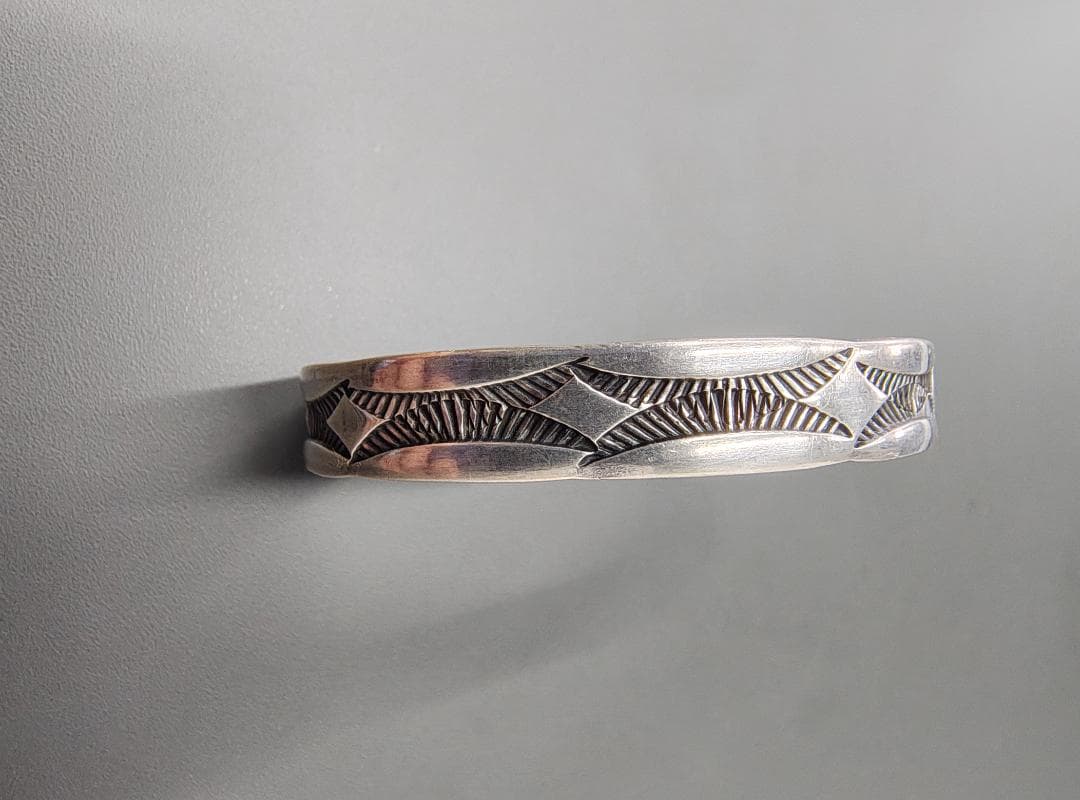 【アロハーナ】NORA BILL /ノラ・ビル ナバホ バングル