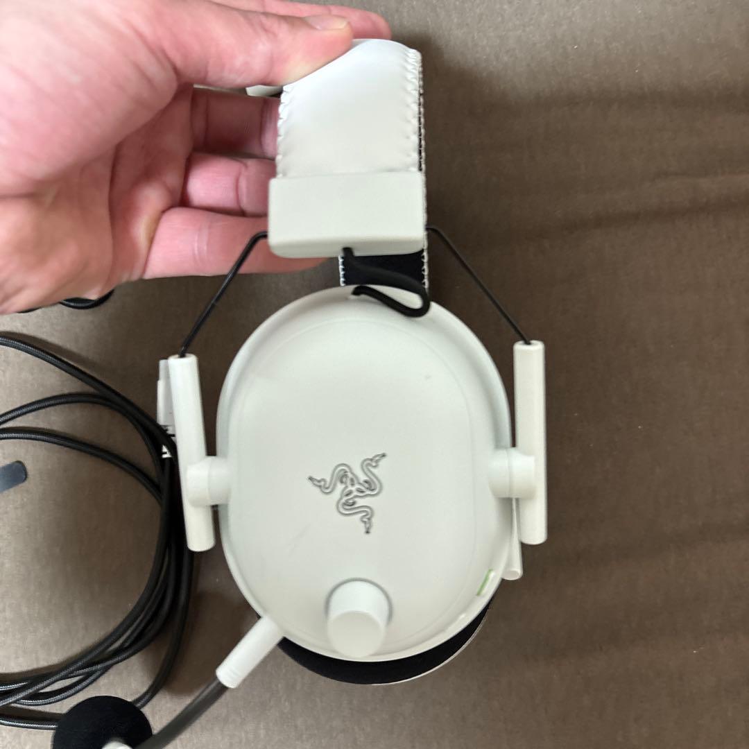 ヘッドホン Razer BLACKSHARK V2 PRO WHITE EDITION
