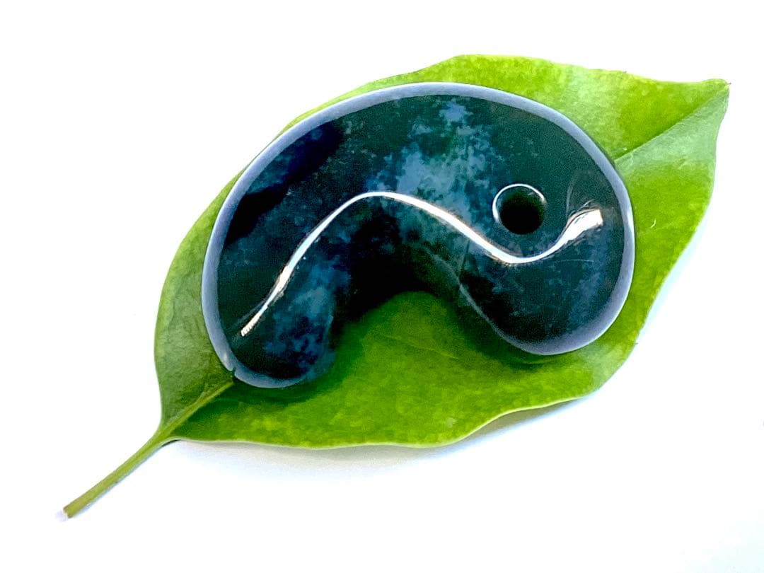 ✳【碧玉】特別安価の16800円　特大出雲石勾玉　コレクションレベル　安価卸し‼️