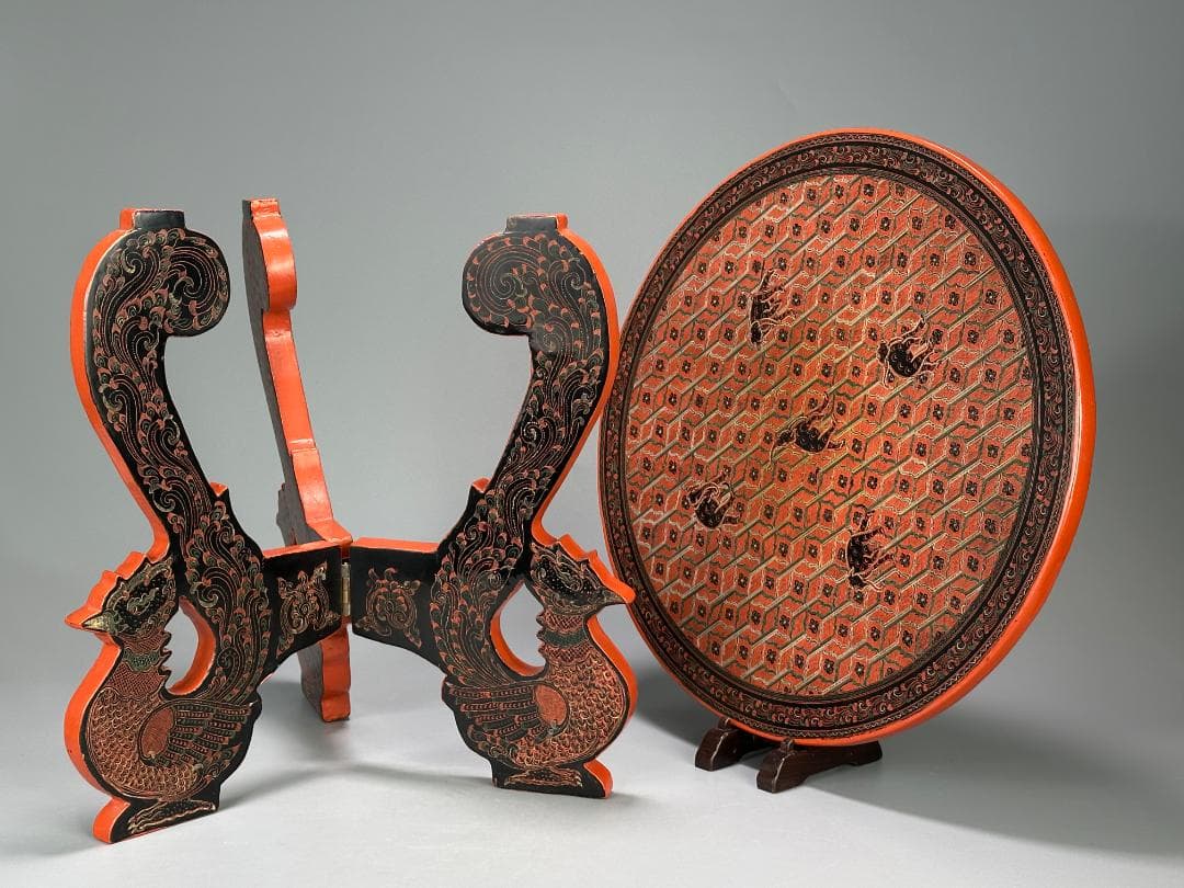 折り畳み花台　漆器　机　卓　タイ　美品