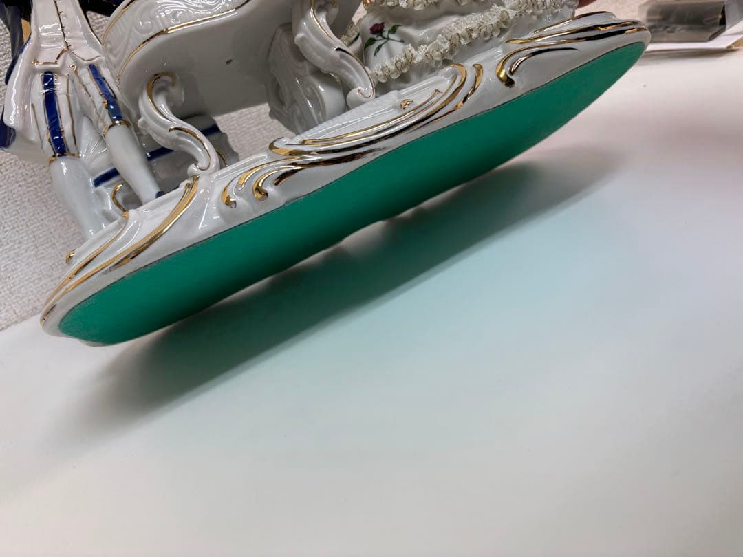 加藤工芸　レースドール　置物　人形　貴族　ピアノ&バイオリン