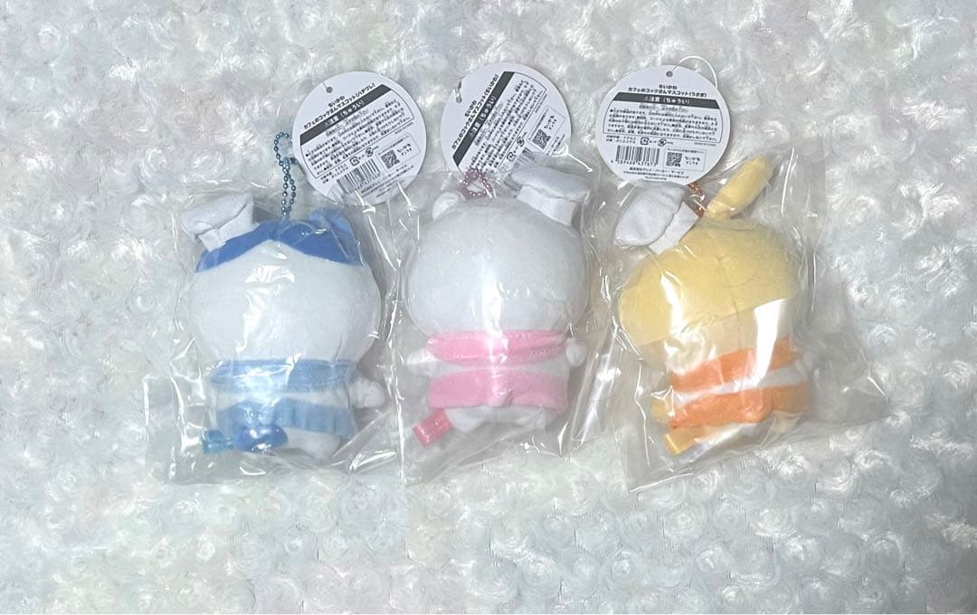 新品未使用　ちいかわ　カフェのコックさん　マスコット　ハチワレ　うさぎ