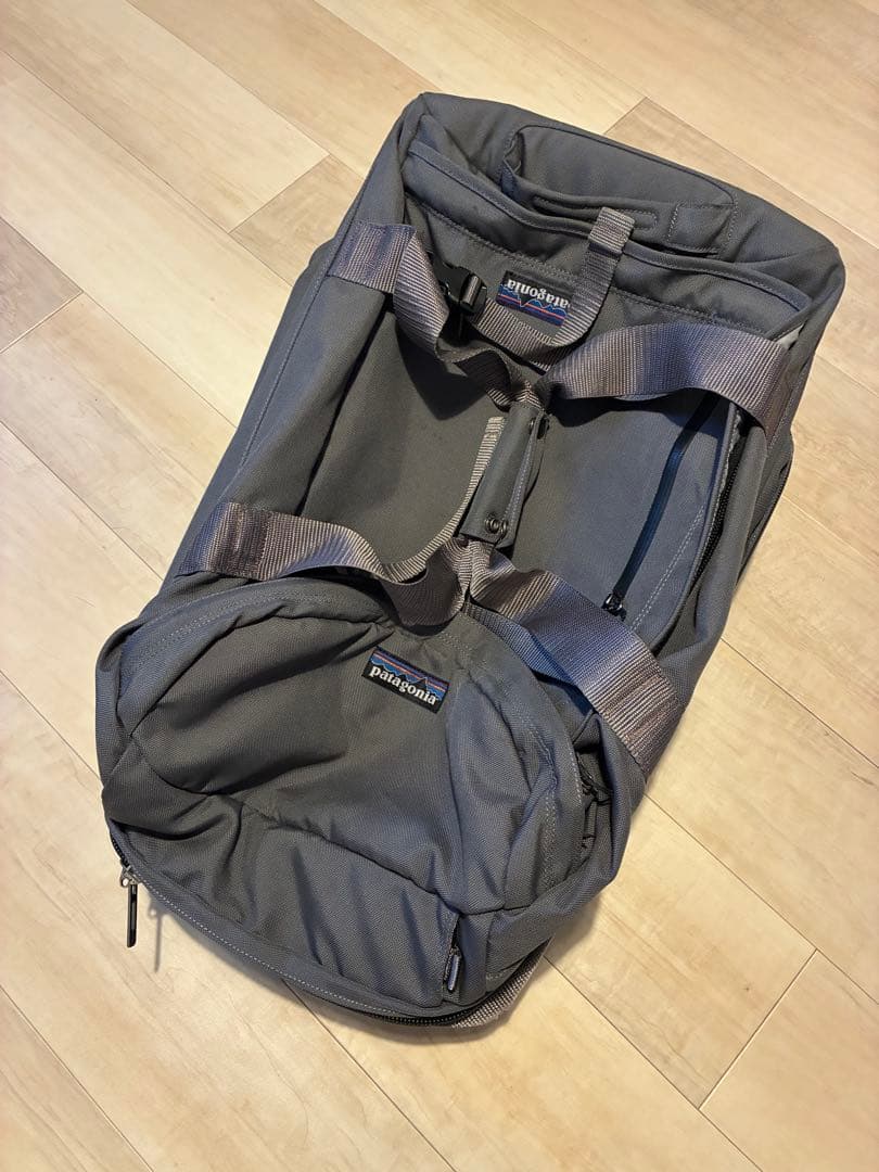 パタゴニア キャリーバッグ トラベルバッグ フリーウィーラー 廃盤　66L