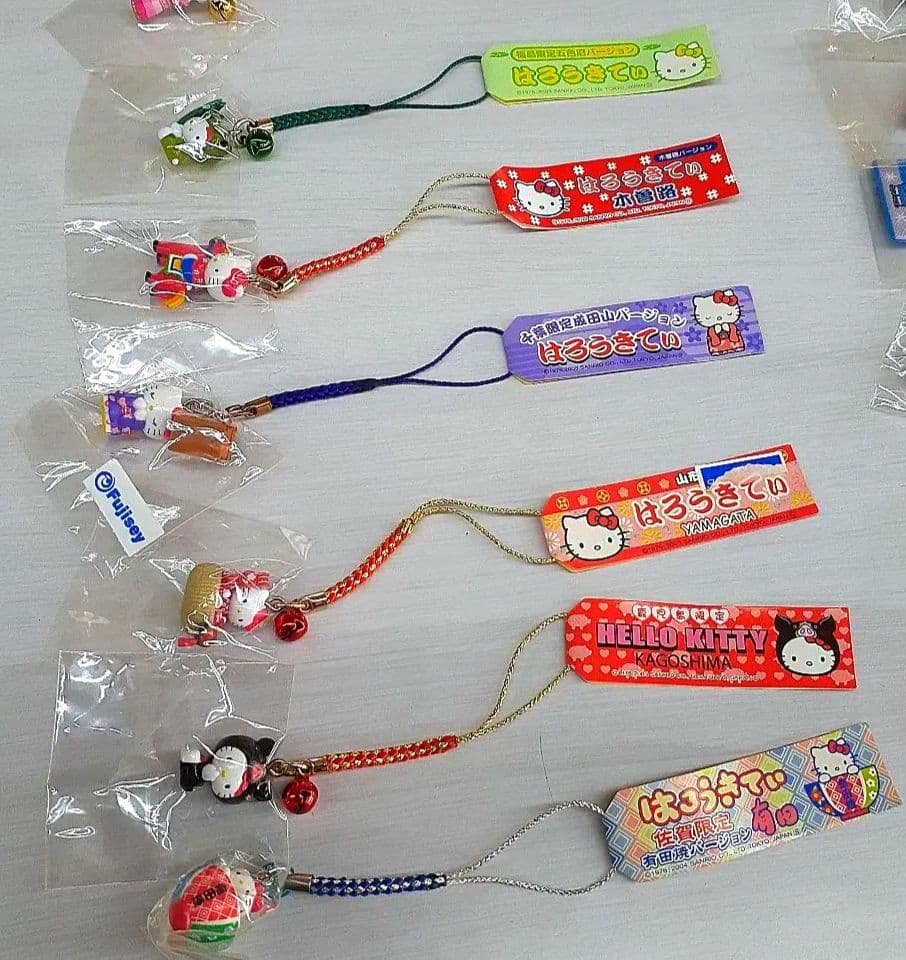 【ハロウキティ】ご当地キティ根付けストラップ　38種類(全39個)　希少品多数