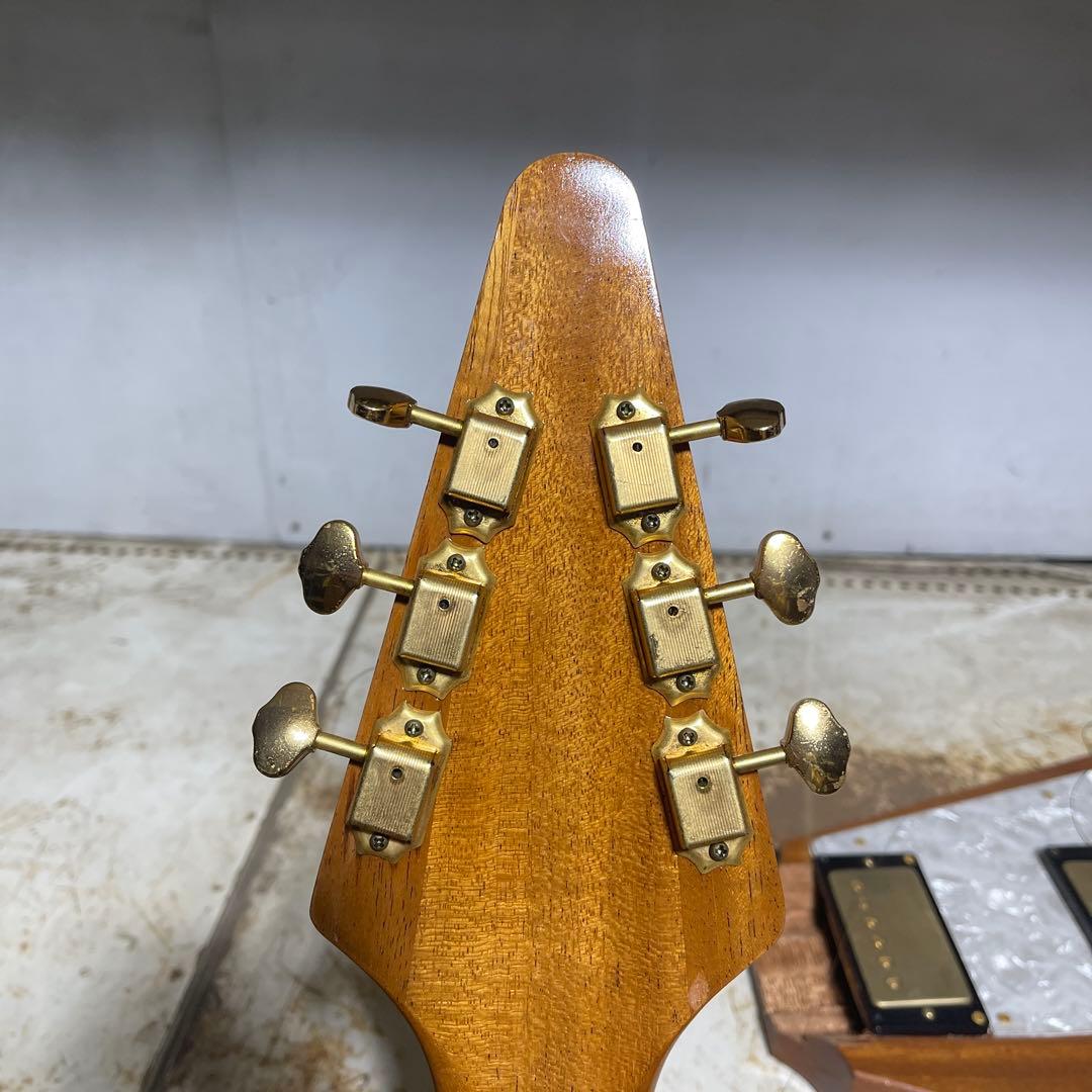 ジ*ン様 V型エレキギタージャンク商品