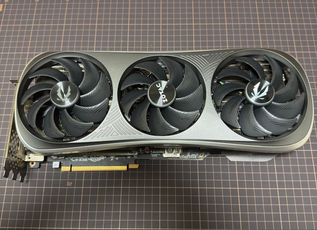ZOTAC GAMING GeForce RTX 4090 ジャンク