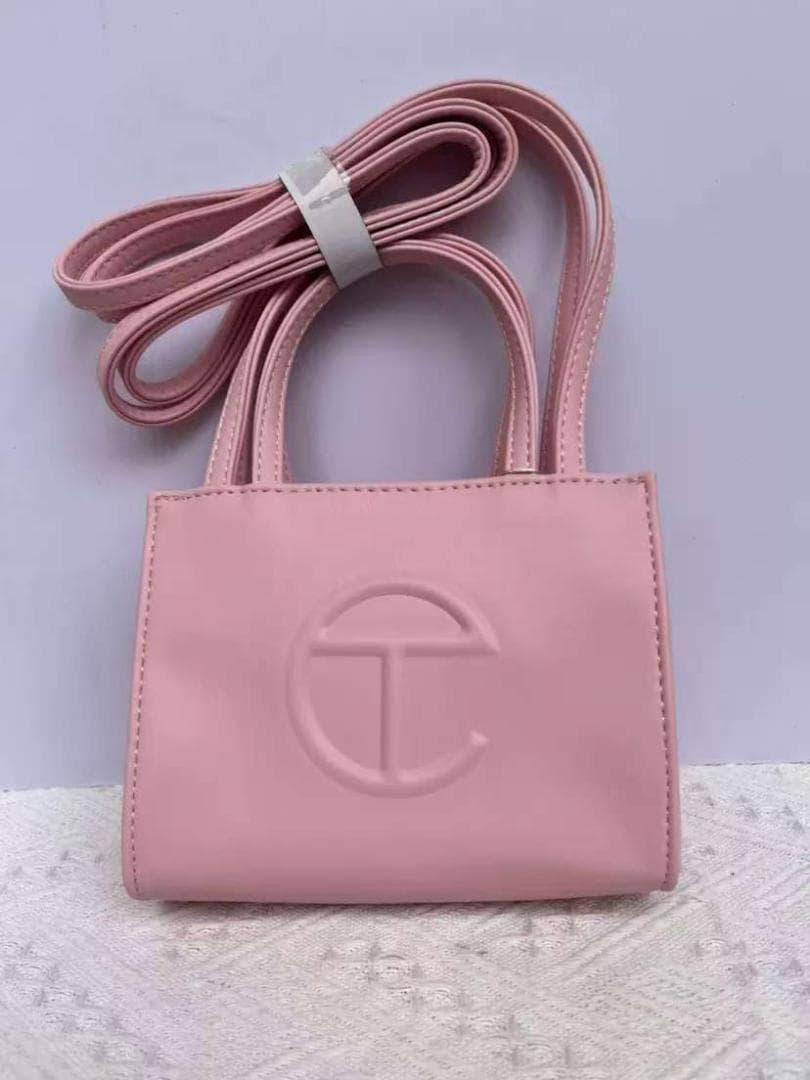 【早い者勝ち】未使用 テルファー　ピンクショルダーバック