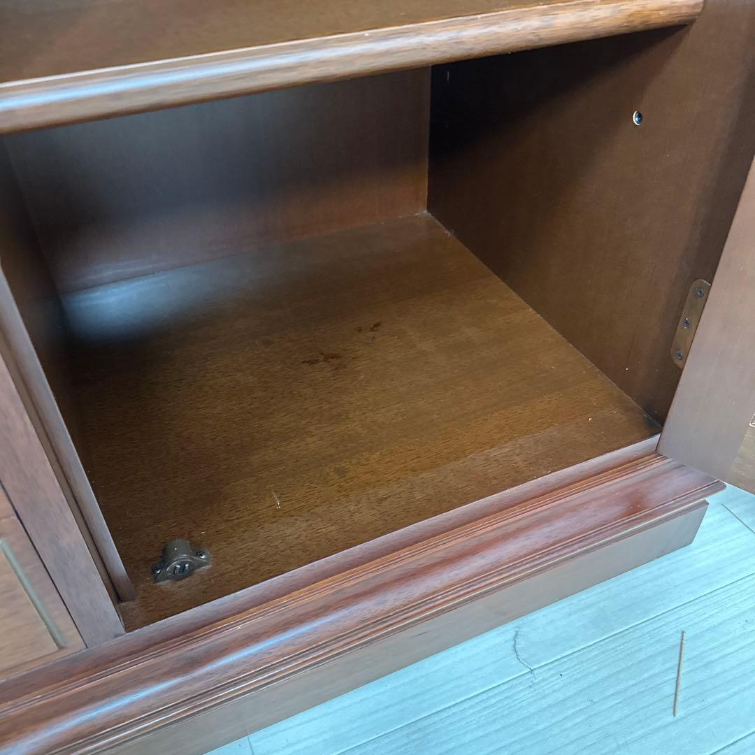 マルニ 地中海 サイドボード アンティーク調 キャビネット リビングボードi1※