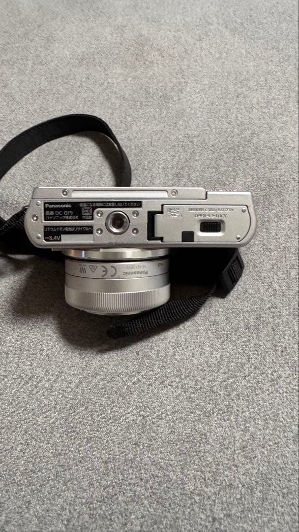 LUMIX ミラーレスカメラ　dc-gf9 ダブルレンズキット