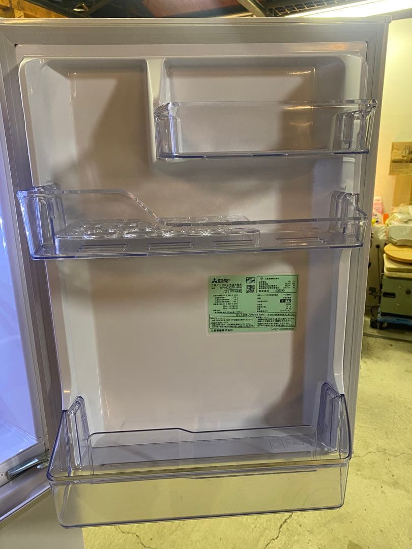 3ドアノンフロン冷凍冷蔵庫　三菱　272L MR-CX27K 2024年製