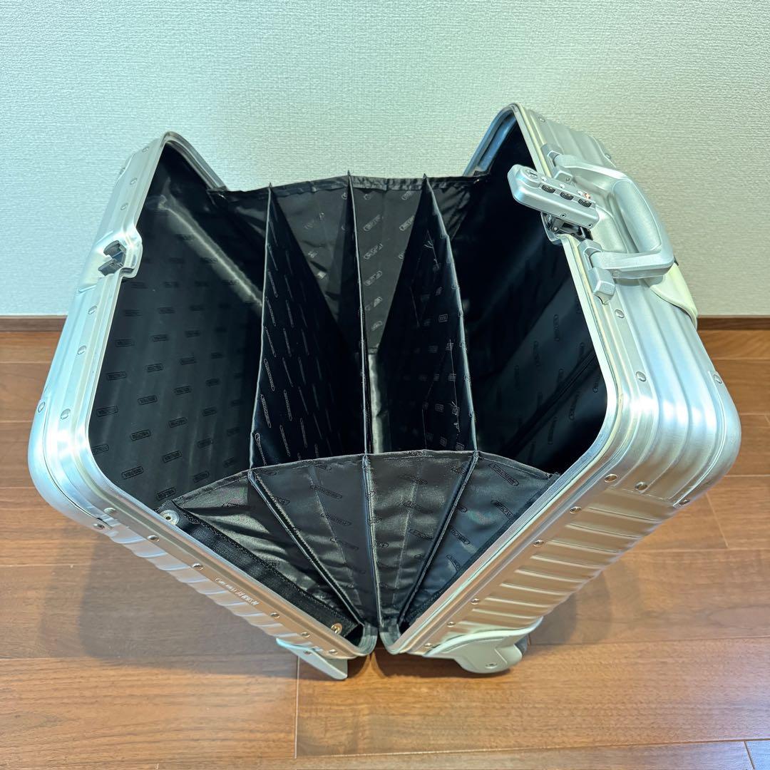 リモワ トパーズ 28L 機内持ち込み 2輪 ビジネストローリー 青ロゴ　美品