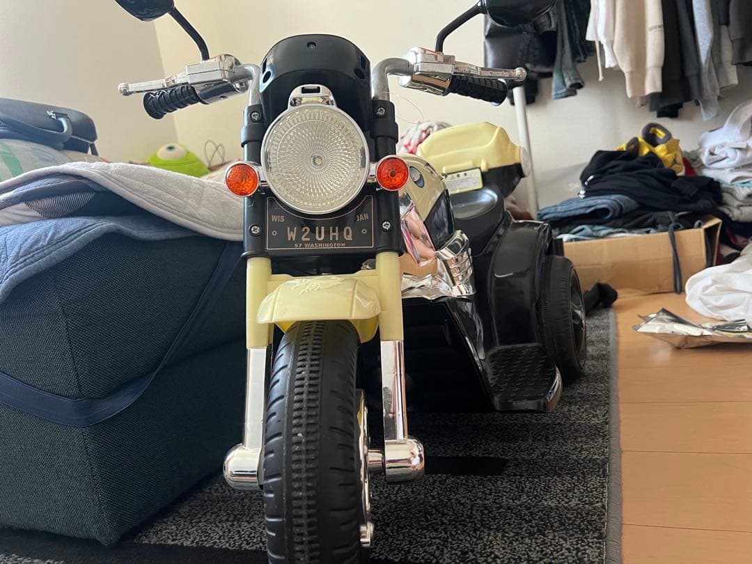 ヴィンテージ品　電動バイク STRIKE 15 黒/クリーム 充電器付き