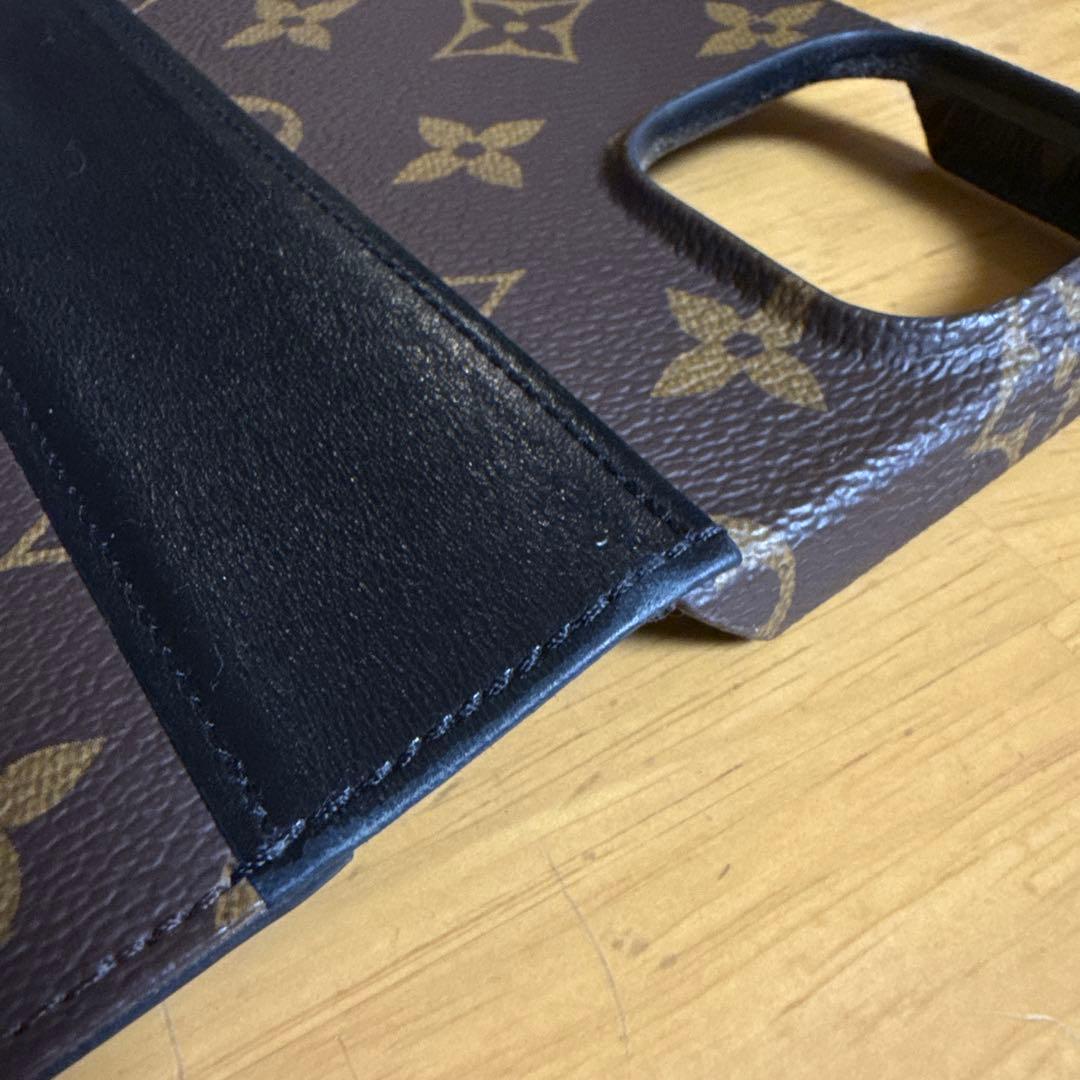 iPhone16Pro フォリオ　ルイヴィトン　ケース