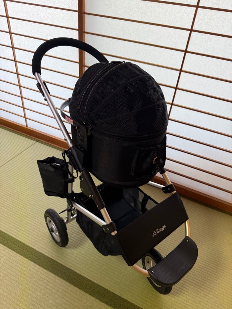 値下げしました【美品】AirBuggy エアバギー　ブラック ペットカート