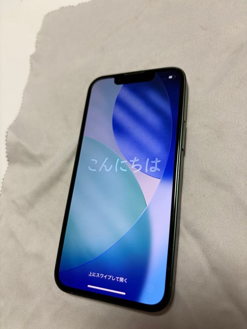 ゆ*み様 Apple iPhone 13 mini ミッドナイトグリーン 256