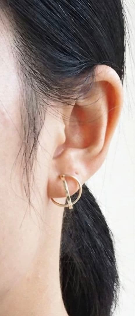 k10 スパイラル デザインフープピアス