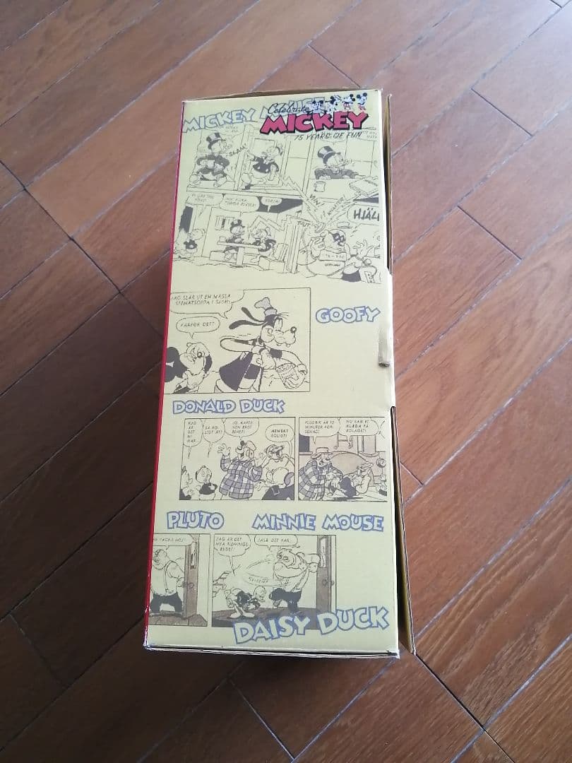 レトロなDisneyデイジーダックぬいぐるみ