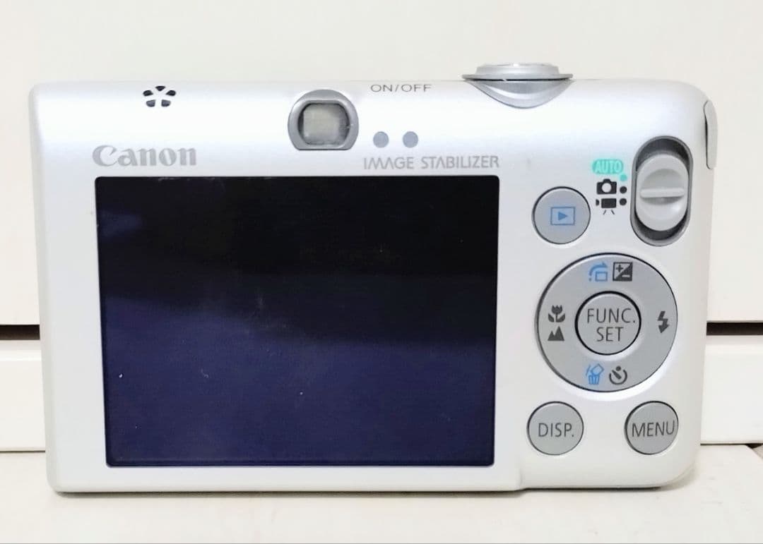 Canon IXY DIGITAL 110 IS　シルバー