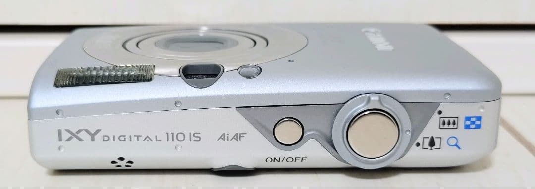 Canon IXY DIGITAL 110 IS　シルバー