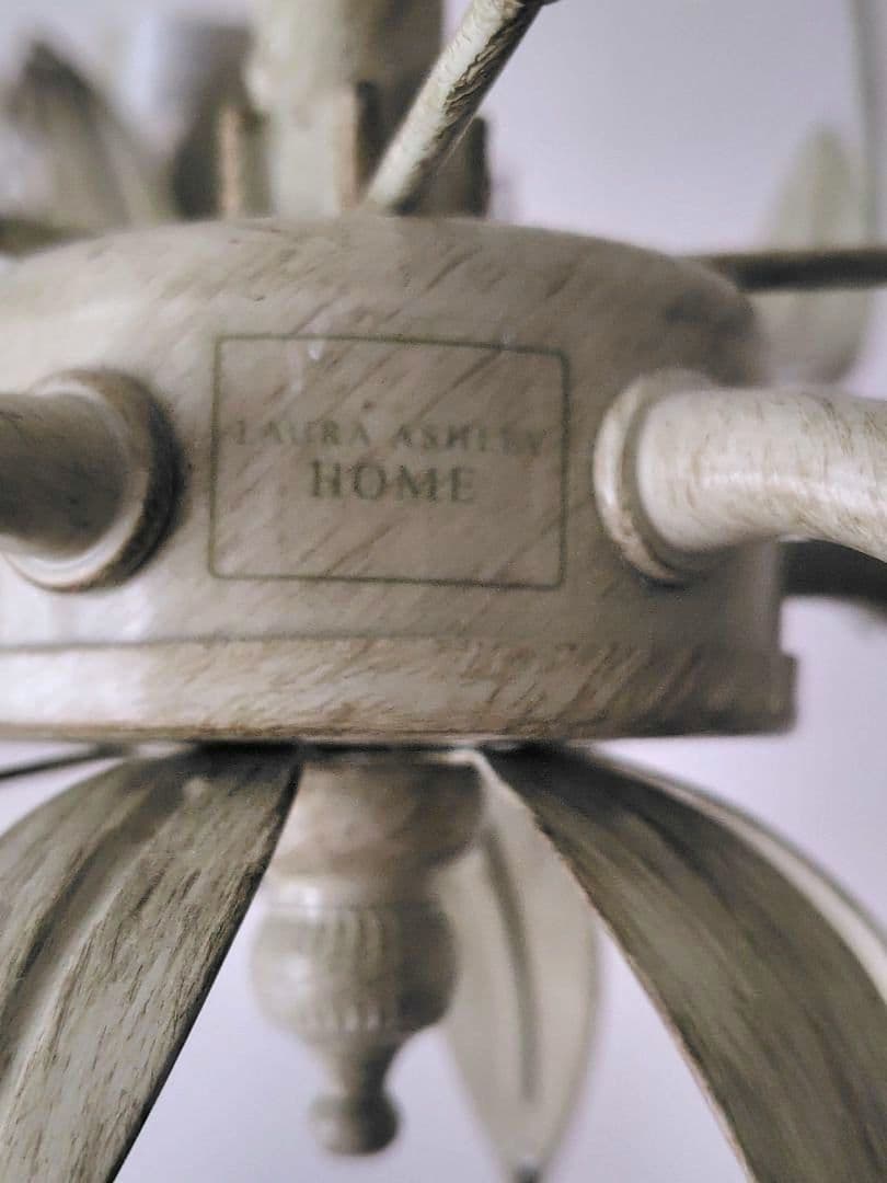 ローラアシュレイ　ラベナム　シャンデリア