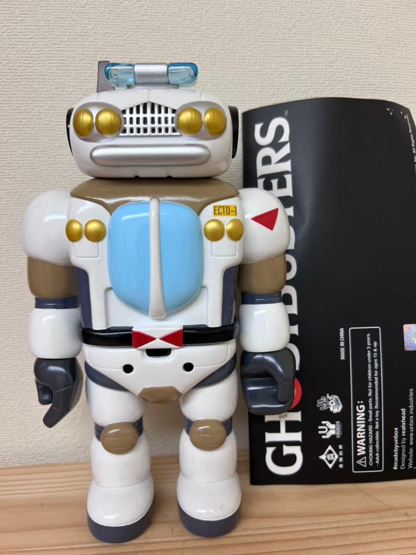 UNBOX × REAL HEADゴーストバスターズECTO-1 1.5 ソフビ
