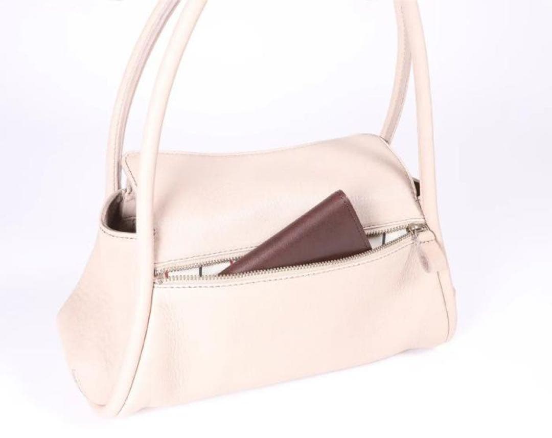 ま*ー様 B.stuff シュリンクレザー ハンドバッグ