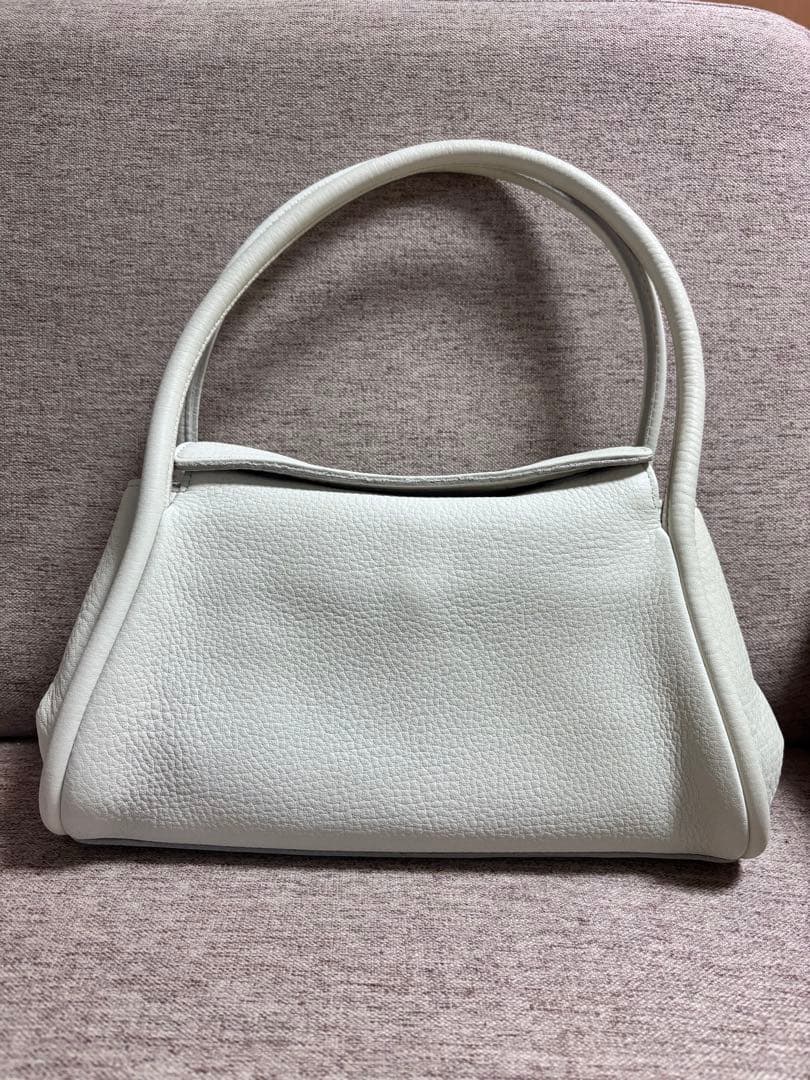 ま*ー様 B.stuff シュリンクレザー ハンドバッグ