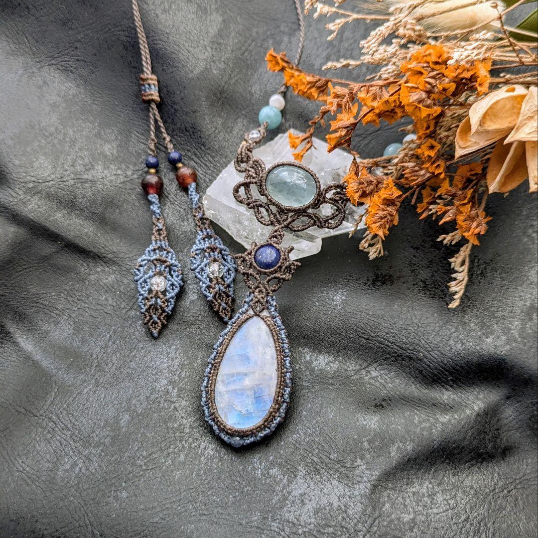 1266 マクラメハンドメイドネックレス