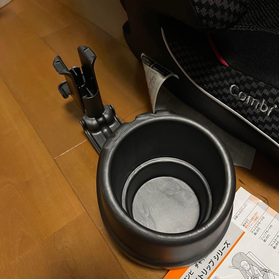 新品未使用　チャイルド　ジュニアシート　ジョイトリップ　エッグショック　コンビ