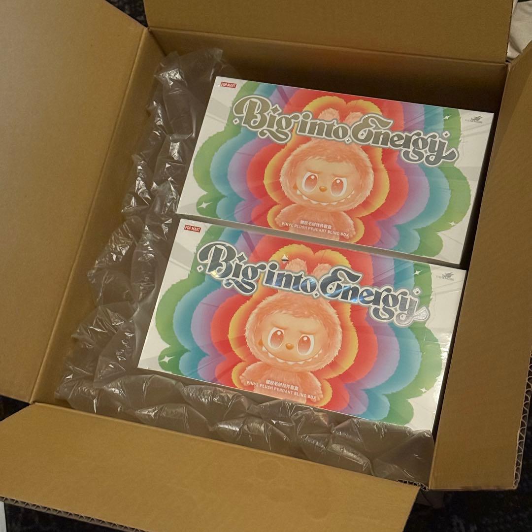 THE MONSTERS Big into Energy ぬいぐるみ