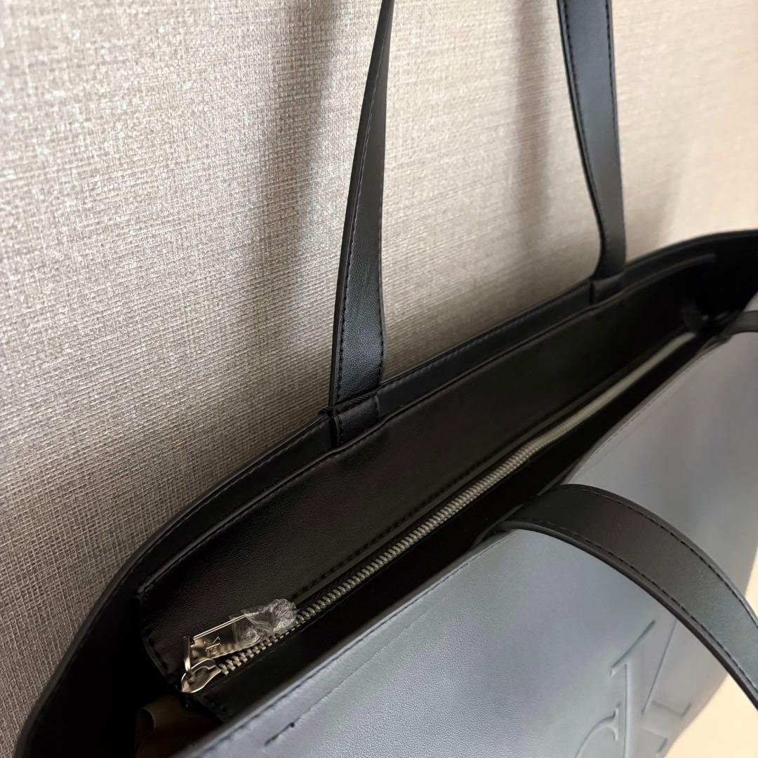 タグ付き未使用✨カルバンクライン CKロゴ ショルダー トートバッグ 黒 A4◎