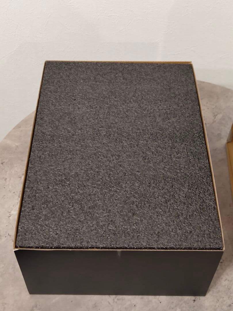 ファイナルファンタジーVII プレイアーツ真 ヴィンセント フィギュア