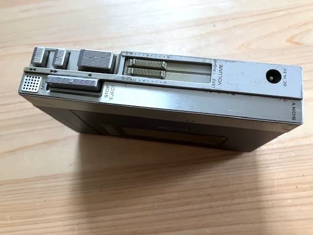 超希少品 高音質 整備済完全動作品 SONY TPS-L2 新品ヘッドホン付き