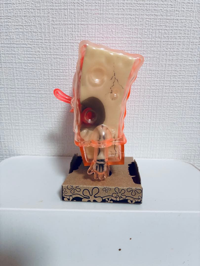 secret base スポンジボブ