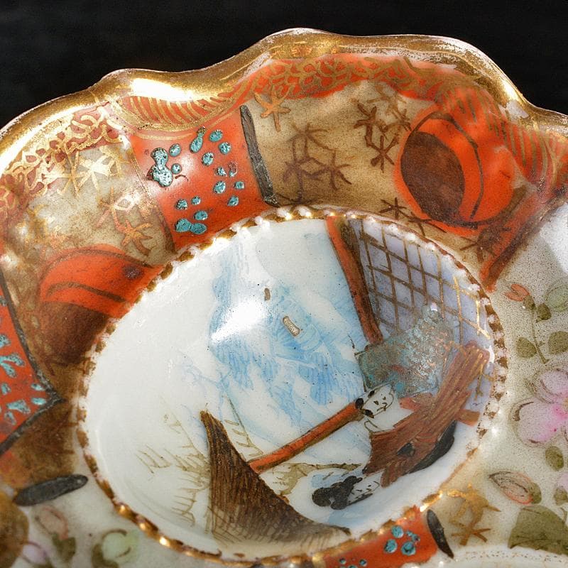 九谷焼　古九谷焼　富士山造　色絵金彩　人物花文　飾皿　D　R5985