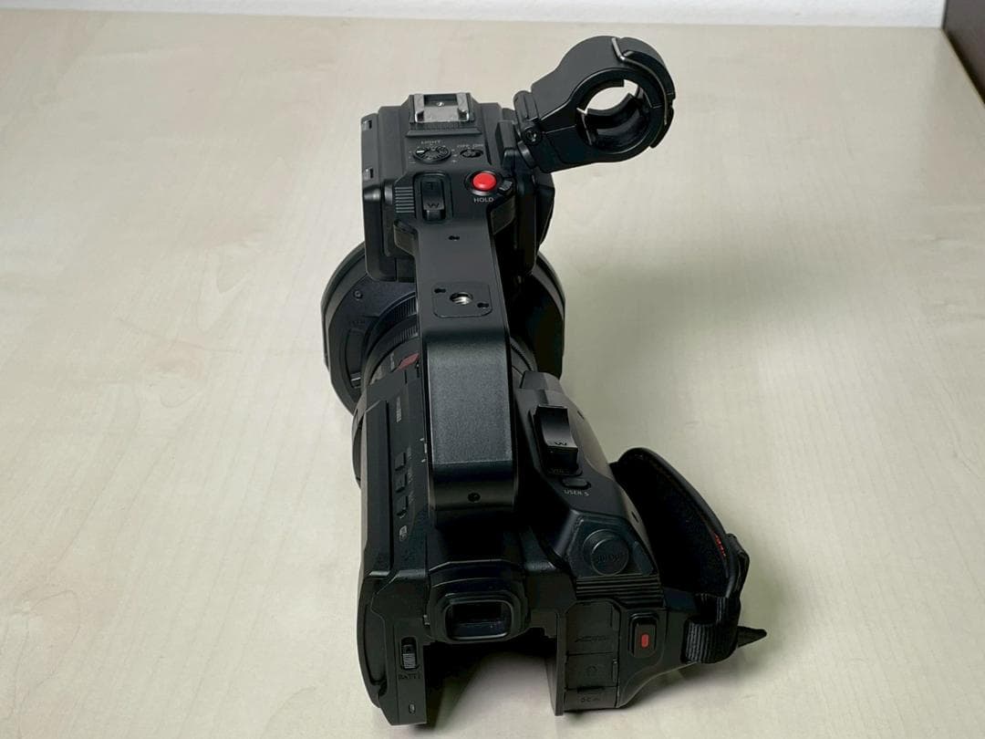 Panasonic HC-X2000　業務用ビデオカメラ