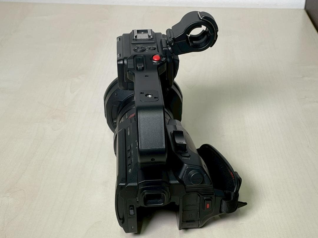 Panasonic HC-X2000　業務用ビデオカメラ