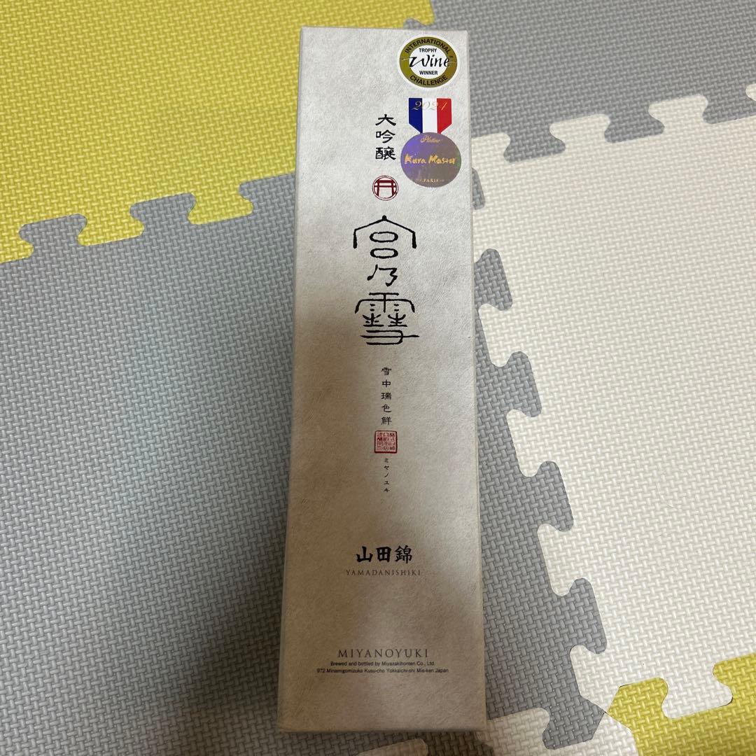 KAVALAN カバランウイスキークラシック　1,000ml 日本酒オマケ付き