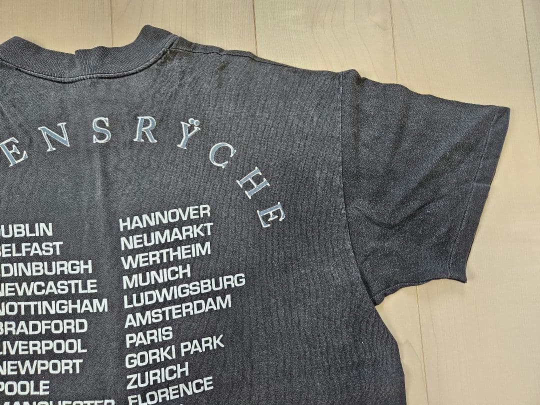 QUEENSRYCHEクイーンズライク　90-91年ワールドツアーTシャツ XL