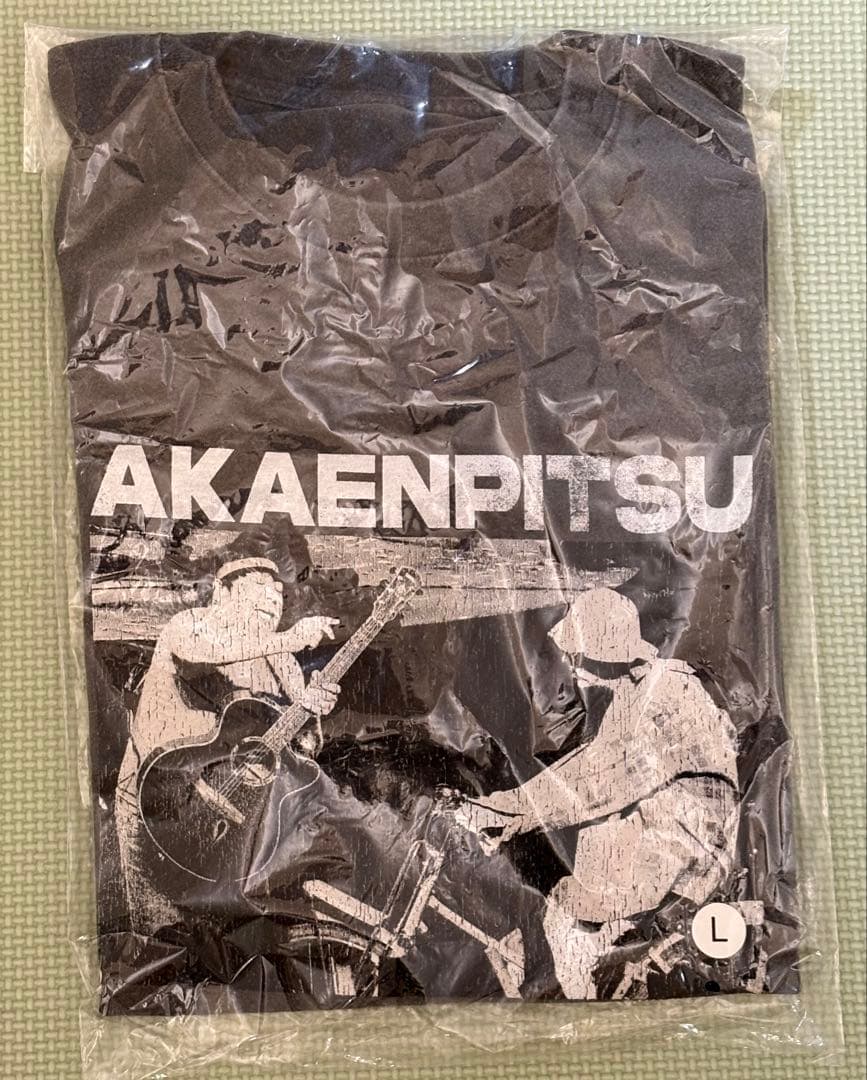 赤えんぴつ　（バナナマン） Tシャツ L