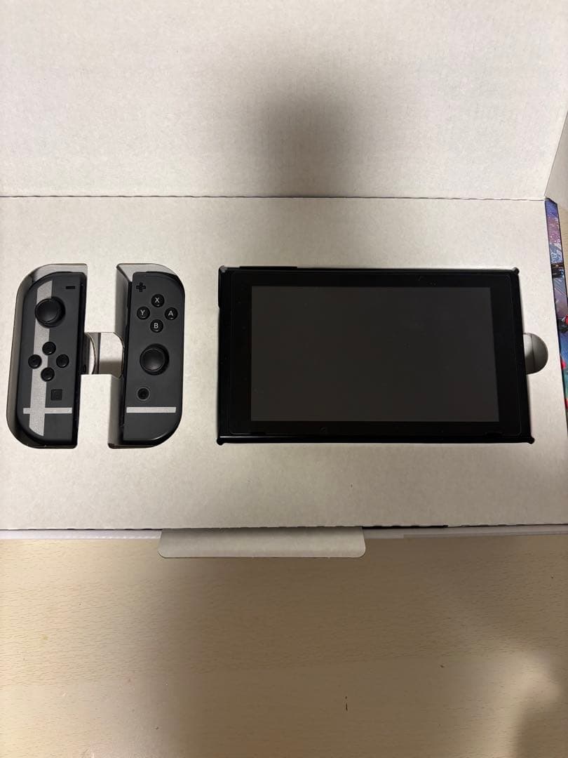 さ*け様 Nintendo Switch スマブラエディション 本体 箱付き
