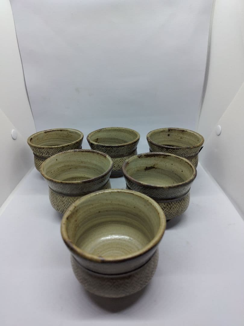 滅多に出会えない逸品！人間国宝島岡達三の象嵌縄文煎茶器、特別価格で！