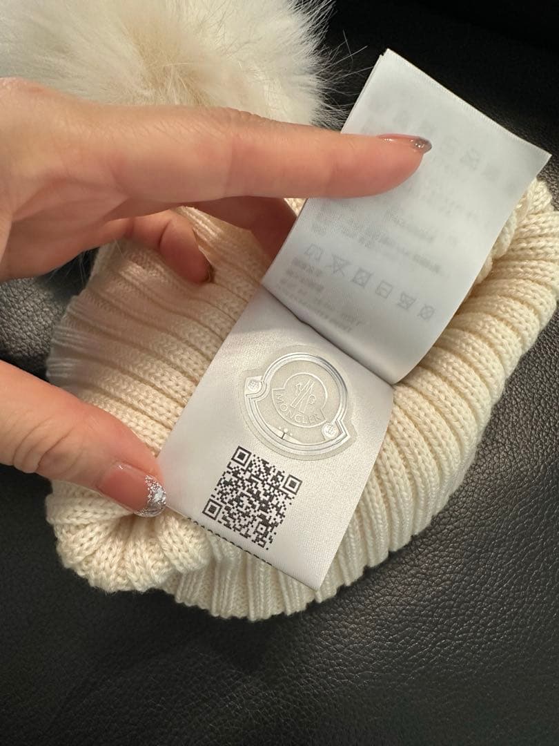 MONCLER KIDS モンクレール キッズ ・レディース　ニット帽 ホワイト