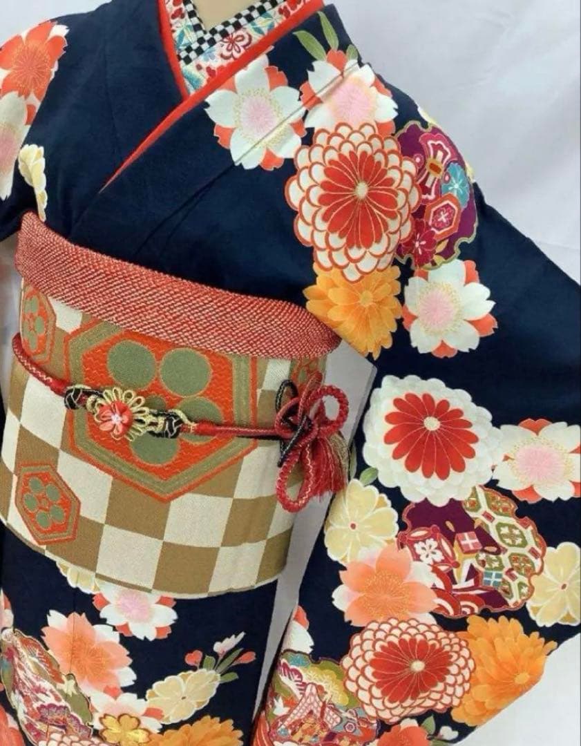振袖　身丈170.5　裄70.5　高身長　成人式　卒業式　袴　濃紺　オレンジ　赤