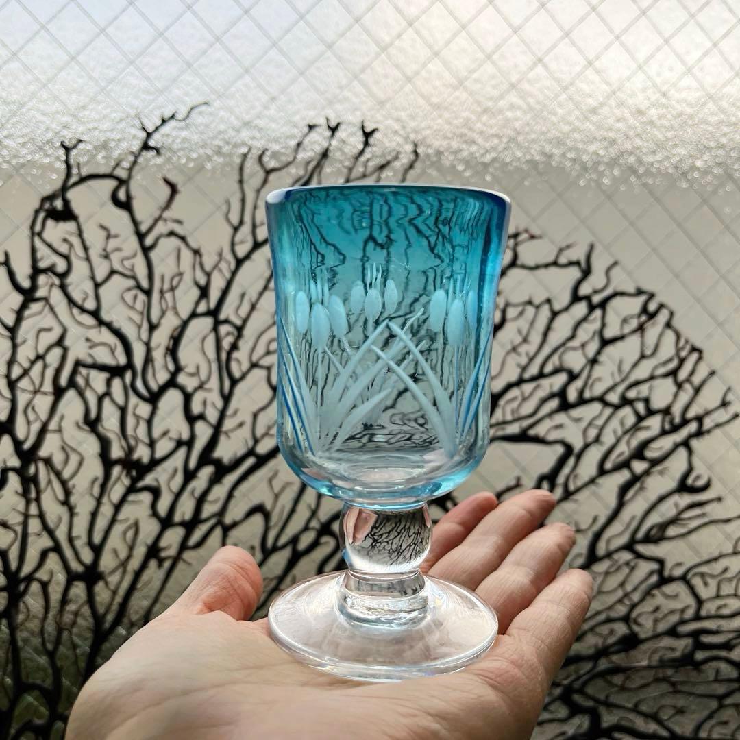 骨董　時代ガラス　青被せ　希少　菖蒲紋切子　ベル型氷コップ　ウラン１客