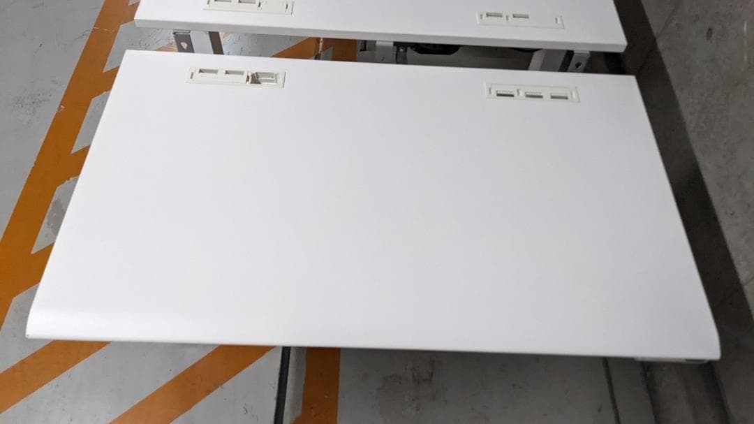 【稼働品】オカムラ スイフト 電動昇降デスク ベンチタイプ（対面 2台）
