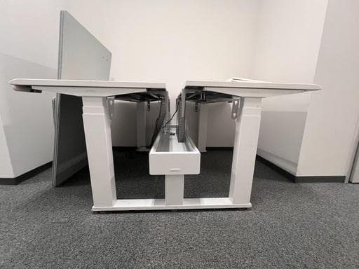 【稼働品】オカムラ スイフト 電動昇降デスク ベンチタイプ（対面 2台）