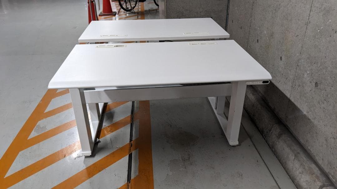 【稼働品】オカムラ スイフト 電動昇降デスク ベンチタイプ（対面 2台）